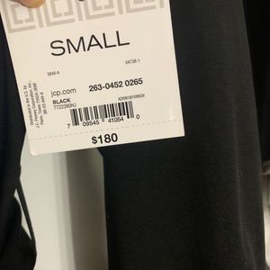 Grand new...! Good deals 😊....!